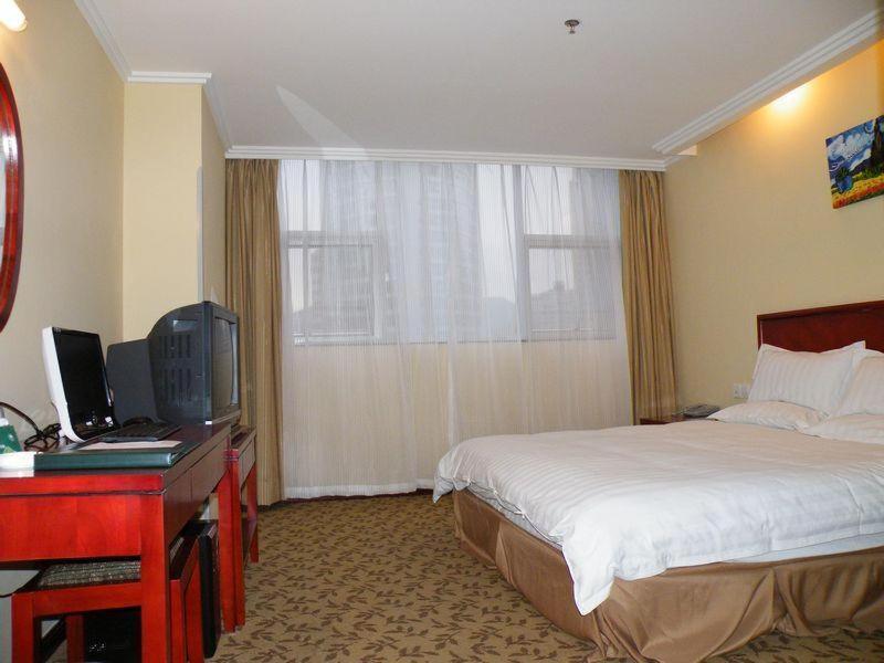 Greentree Inn Guiyang Penshuichi Business Hotel Cameră foto