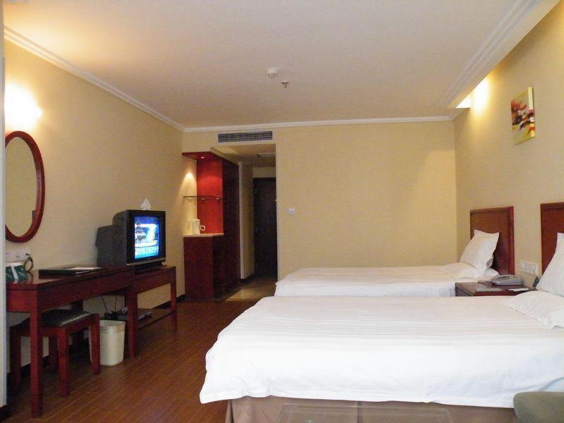 Greentree Inn Guiyang Penshuichi Business Hotel Cameră foto
